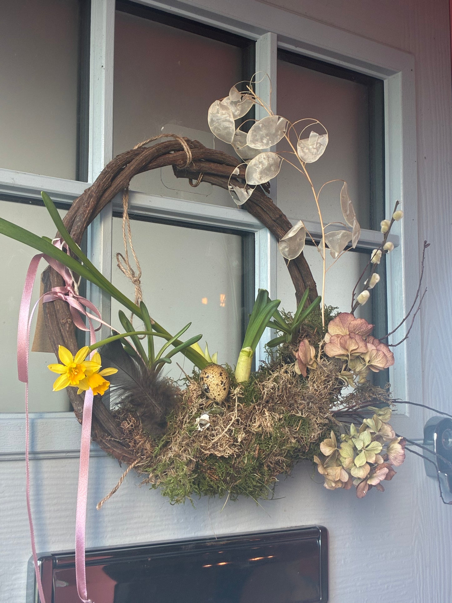 Spring living wreath